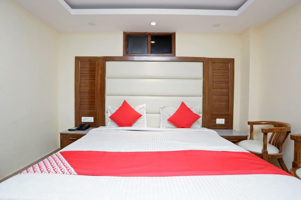 Oyo 39066 Hotel Star View Mussoorie Bagian luar foto
