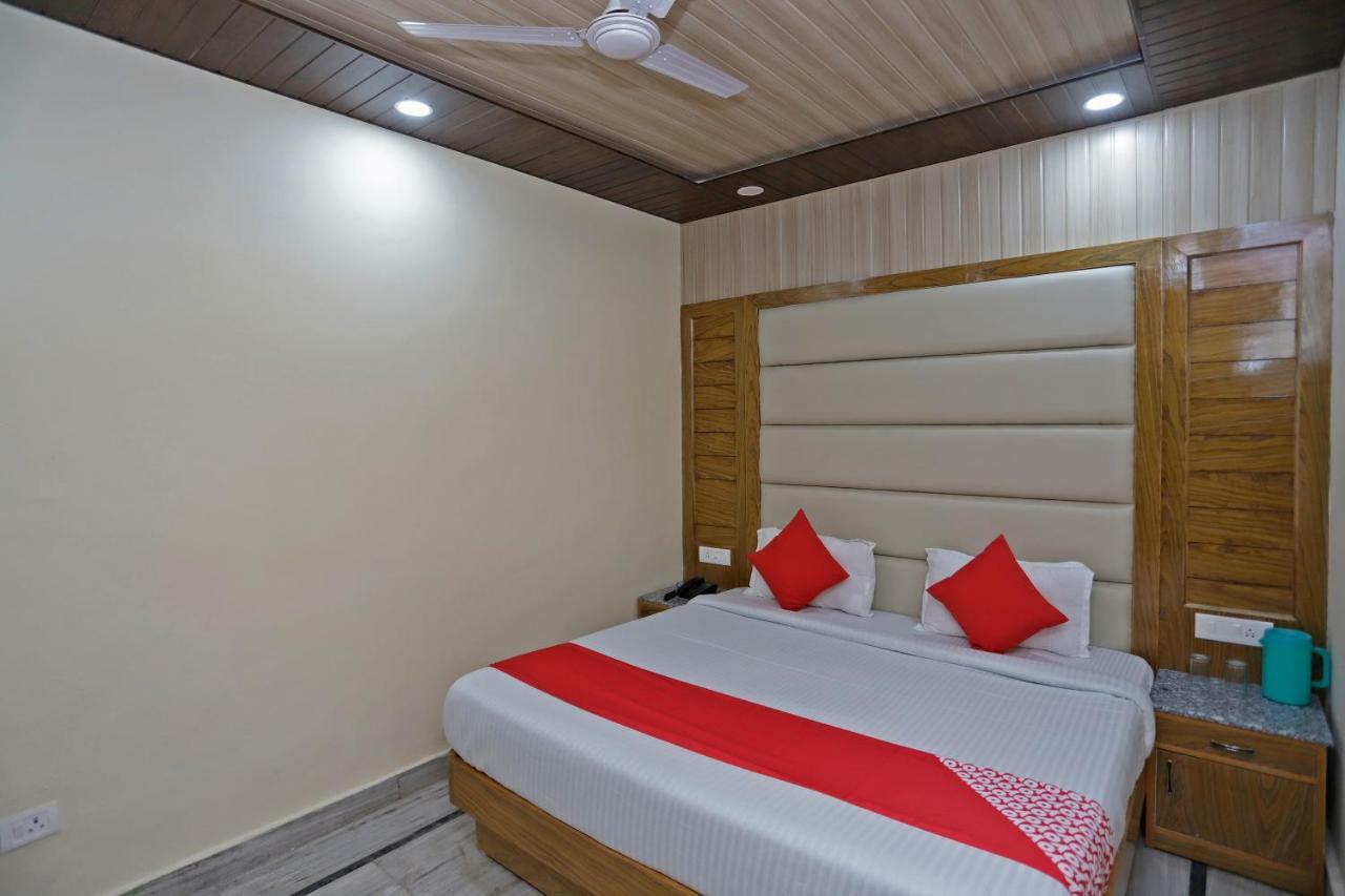 Oyo 39066 Hotel Star View Mussoorie Bagian luar foto