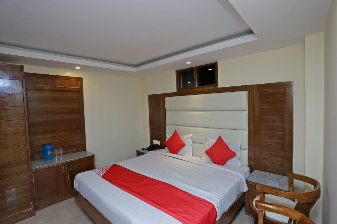 Oyo 39066 Hotel Star View Mussoorie Bagian luar foto