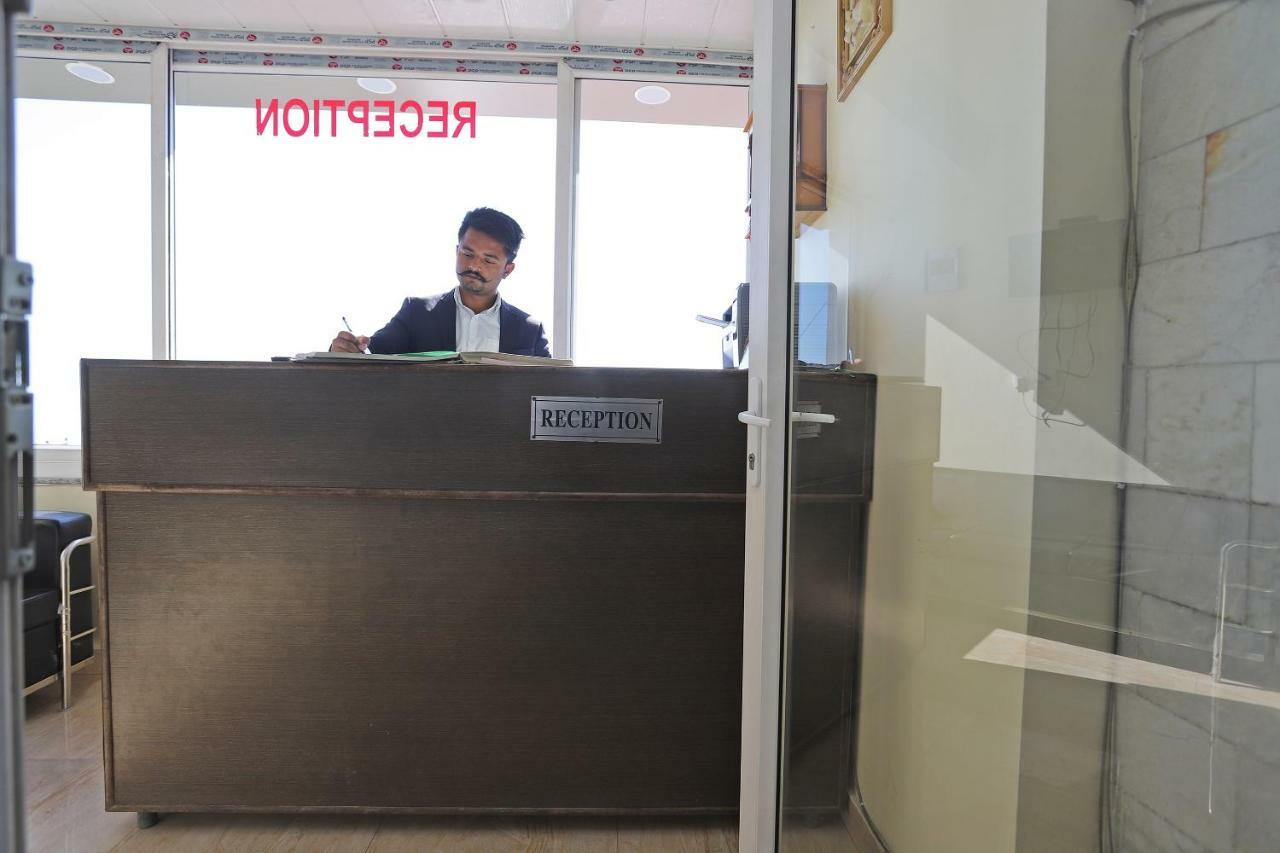 Oyo 39066 Hotel Star View Mussoorie Bagian luar foto