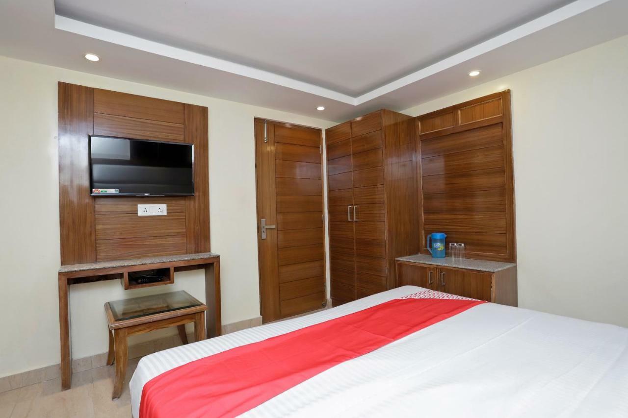 Oyo 39066 Hotel Star View Mussoorie Bagian luar foto