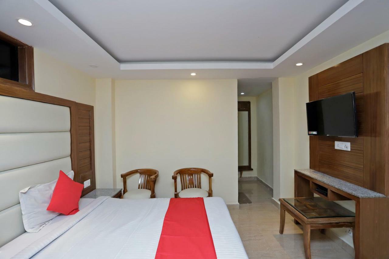Oyo 39066 Hotel Star View Mussoorie Bagian luar foto